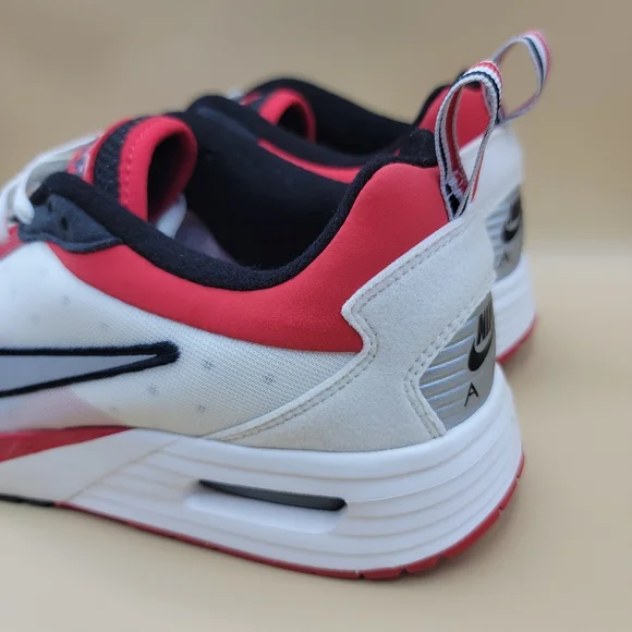 Georgia Bulldogs Nike Air Max Solo Men's Shoe Size 9.5 Red White Black UGA New